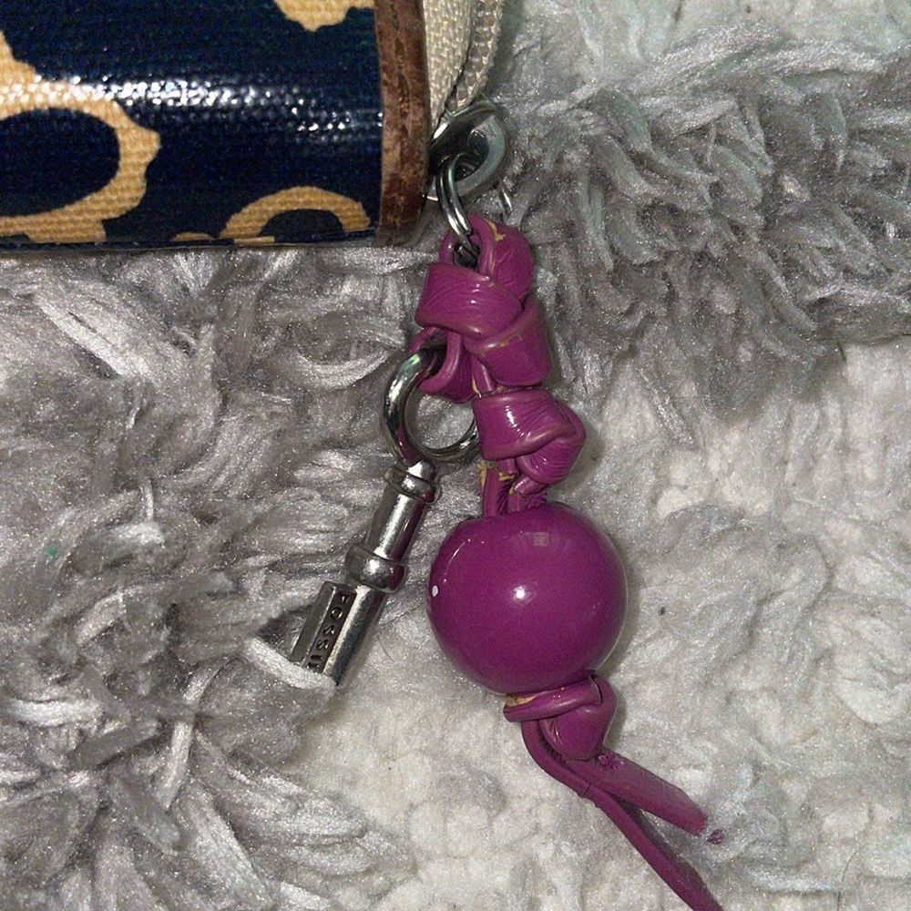 Fossil Key-Per Wallet - Picture 3 of 9